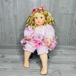 briar rose by Cindy marschner rolfe for masterpiece gallery’s porcelain doll